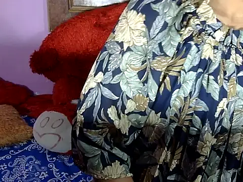 Snapshot of priya_patel chatting on November 19, 2025, 5:07 am priya patel online show from November 19, 2025, 5:07 am