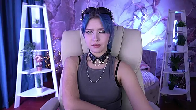 SelenaIris online show from February 9, 2026, 9:57 am