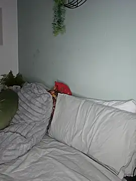 Snapshot of Saucy-Serenity chatting on March 13, 2026, 8:15 pm Saucy-Serenity online show from March 13, 2026, 8:15 pm