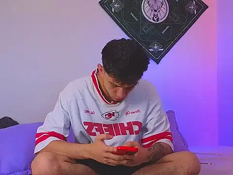 samevansx  online show from November 27, 2025, 12:51 pm