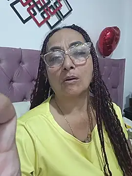 AlessandraLeroy online show from April 3, 2026, 3:15 am