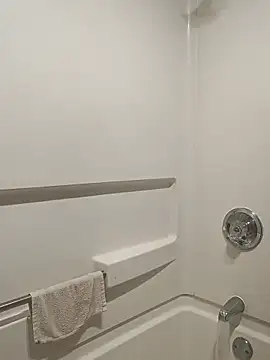 KITTYBOOBOOFUXX online show from October 28, 2025, 1:53 am