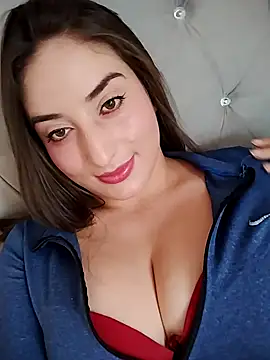 KARINA FLOWER  online show from October 19, 2025, 10:10 pm
