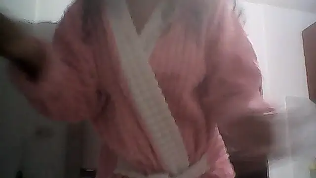 Snapshot of Paula6Colombia chatting on December 21, 2025, 4:41 am Paula6Colombia online show from December 21, 2025, 4:41 am