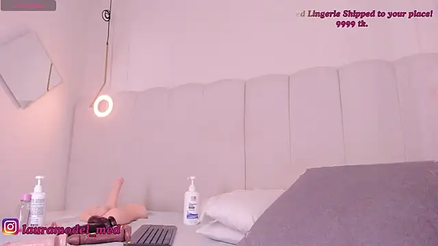 Snapshot of riri_candy chatting on March 27, 2026, 8:26 am riri candy online show from March 27, 2026, 8:26 am