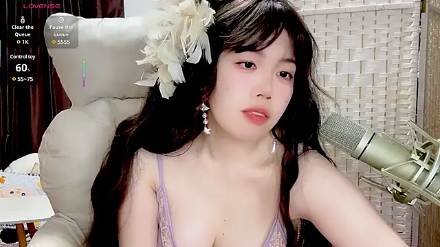 Cocobee online show from March 14, 2025, 5:05 am