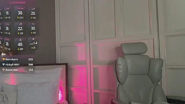 OhMyEmma online show from March 10, 2025, 4:17 am