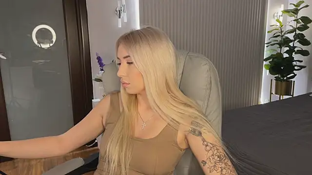 OhMyEmma online show from January 16, 2026, 12:58 am