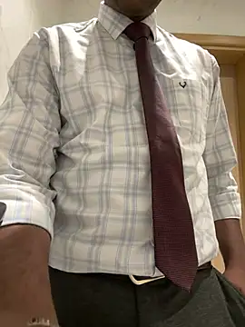 MIRTHICK2002 online show from March 13, 2025, 12:35 pm