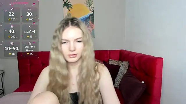 EvelineAmore online show from June 14, 2026, 2:24 am