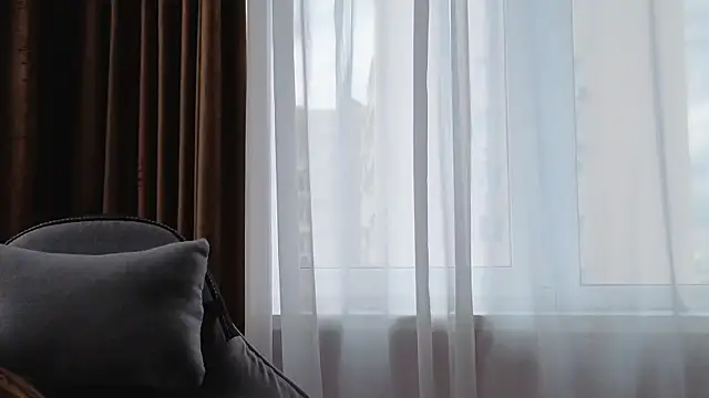 Snapshot of Kira_mindnes chatting on June 25, 2026, 6:18 am Kira mindnes online show from June 25, 2026, 6:18 am