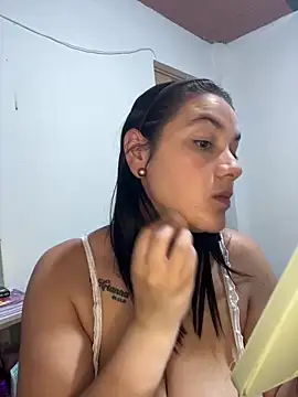 roldanmary online show from February 10, 2026, 2:59 am