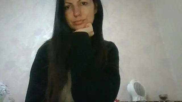 AliseWats online show from April 21, 2026, 8:34 pm