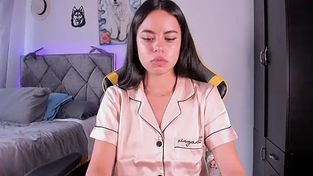 Bear-Mel online show from September 12, 2025, 3:12 pm