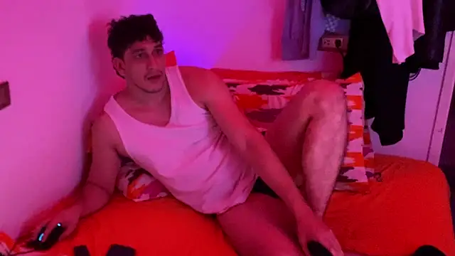 chicoinhibido online show from March 18, 2025, 11:31 pm