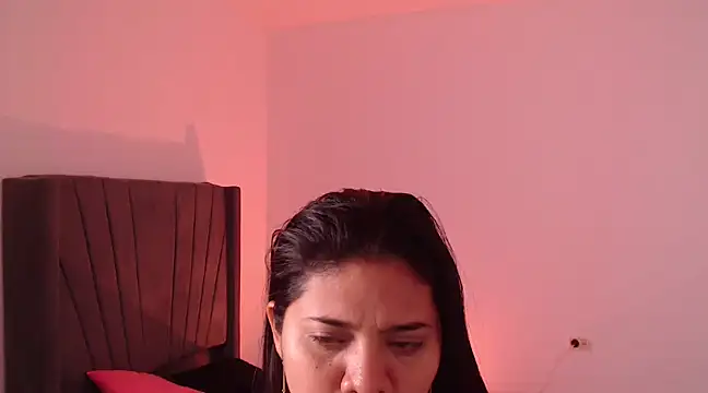 Snapshot of canela_x1 chatting on March 14, 2025, 10:05 pm canela x1 online show from March 14, 2025, 10:05 pm