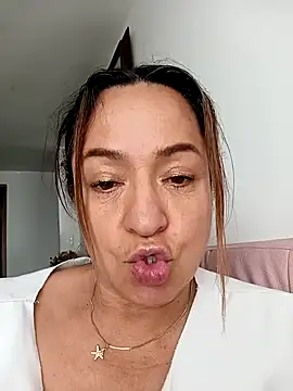 weet Evans    online show from February 6, 2026, 4:32 pm