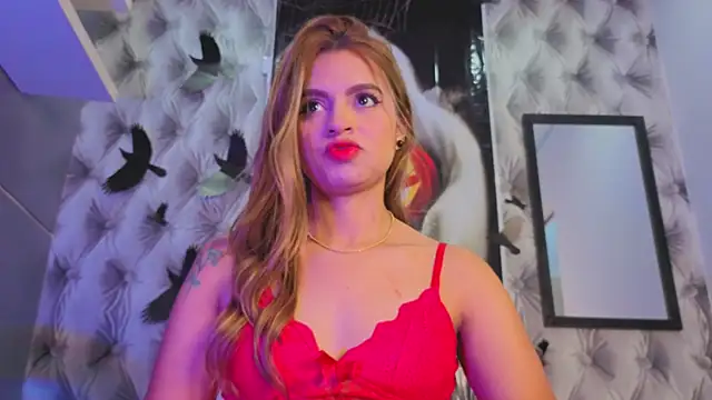 Snapshot of _Gabytaylor chatting on October 24, 2025, 11:39 am Gabytaylor online show from October 24, 2025, 11:39 am