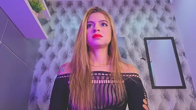 Snapshot of _Gabytaylor chatting on November 10, 2025, 11:31 am Gabytaylor online show from November 10, 2025, 11:31 am