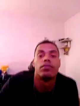 javier0990 online show from May 28, 2026, 6:05 pm