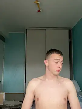 milan8886 online show from March 11, 2025, 1:01 pm