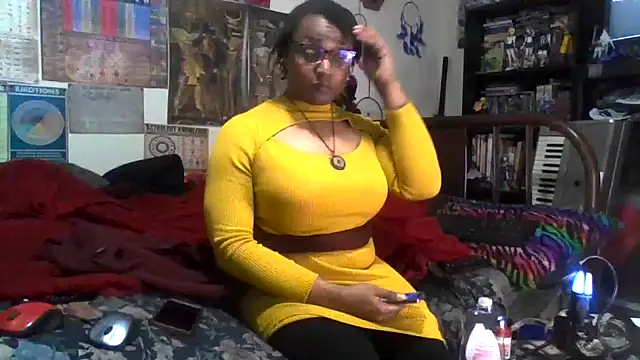 GardeniaFields online show from November 12, 2025, 2:12 am