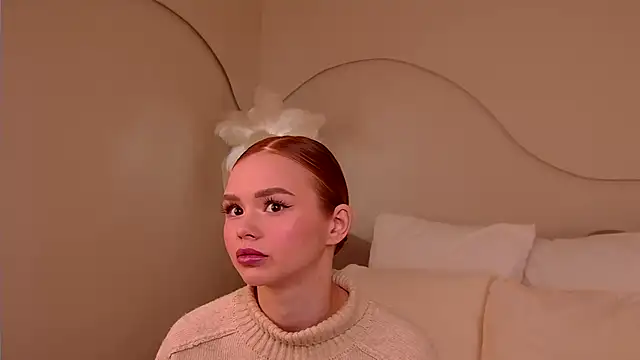 Snapshot of MiraBliss chatting on November 9, 2025, 5:22 pm MiraBliss online show from November 9, 2025, 5:22 pm