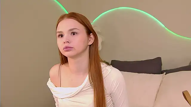 Snapshot of MiraBliss chatting on January 10, 2026, 7:04 pm MiraBliss online show from January 10, 2026, 7:04 pm