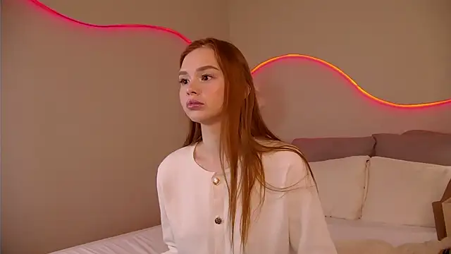 Snapshot of MiraBliss chatting on January 15, 2026, 5:27 pm MiraBliss online show from January 15, 2026, 5:27 pm