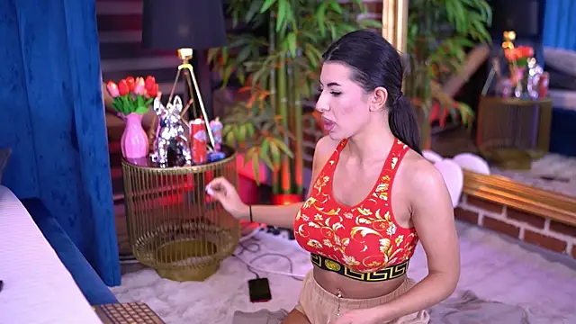 TanyaVonDe online show from February 13, 2026, 6:37 pm