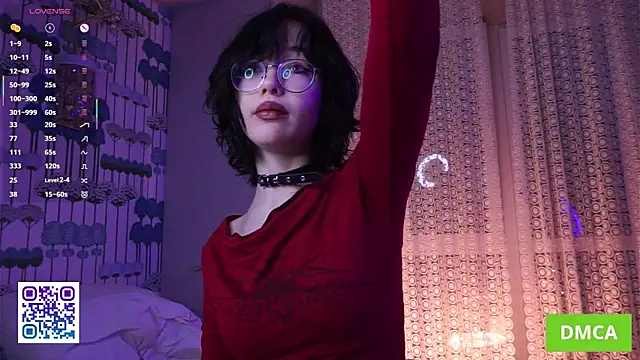 JodyHeap online show from December 21, 2025, 8:38 pm