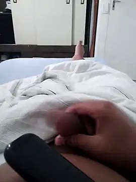 pocahontasjr online show from March 7, 2025, 8:22 pm