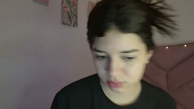 Snapshot of eva_sin18 chatting on January 18, 2026, 11:52 pm eva sin18 online show from January 18, 2026, 11:52 pm