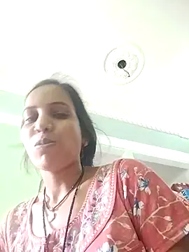 Snapshot of Hotty-Nidhi chatting on March 15, 2025, 4:02 am Hotty-Nidhi online show from March 15, 2025, 4:02 am