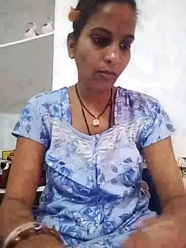 Snapshot of Hotty-Nidhi chatting on March 16, 2025, 10:00 am Hotty-Nidhi online show from March 16, 2025, 10:00 am