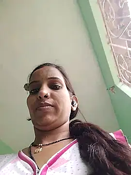 Snapshot of Hotty-Nidhi chatting on March 20, 2025, 6:08 am Hotty-Nidhi online show from March 20, 2025, 6:08 am