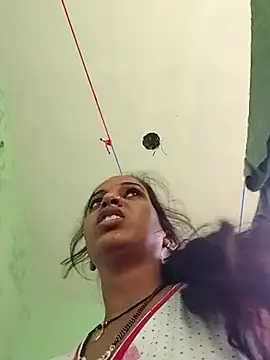 Snapshot of Hotty-Nidhi chatting on September 23, 2025, 1:52 am Hotty-Nidhi online show from September 23, 2025, 1:52 am