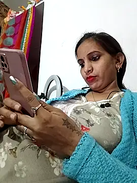 Hotty-Nidhi online show from February 9, 2026, 3:27 pm