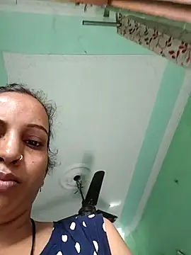 Snapshot of Hotty-Nidhi chatting on June 16, 2026, 2:58 am Hotty-Nidhi online show from June 16, 2026, 2:58 am