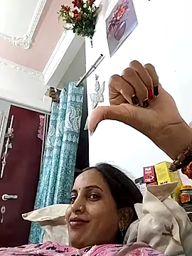 Snapshot of Hotty-Nidhi chatting on June 23, 2026, 5:55 pm Hotty-Nidhi online show from June 23, 2026, 5:55 pm