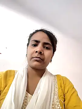 indiancute43 online show from April 7, 2026, 3:18 am