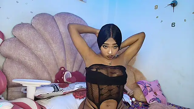 charlotte walker1 online show from March 11, 2026, 5:35 am