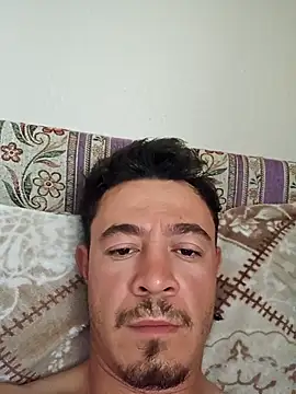 Snapshot of Thunderbolt121 chatting on November 14, 2025, 7:51 am Thunderbolt121 online show from November 14, 2025, 7:51 am