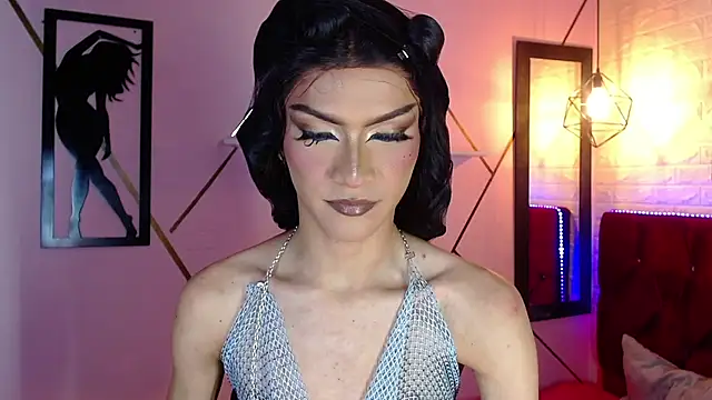 agatha rodriguez online show from October 21, 2025, 2:18 pm