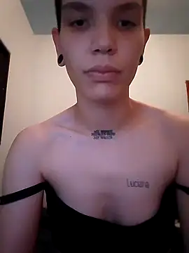 Snapshot of edi999 chatting on October 9, 2025, 2:09 am edi999 online show from October 9, 2025, 2:09 am