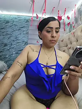 Snapshot of L_ucero chatting on February 18, 2026, 7:54 pm L ucero online show from February 18, 2026, 7:54 pm