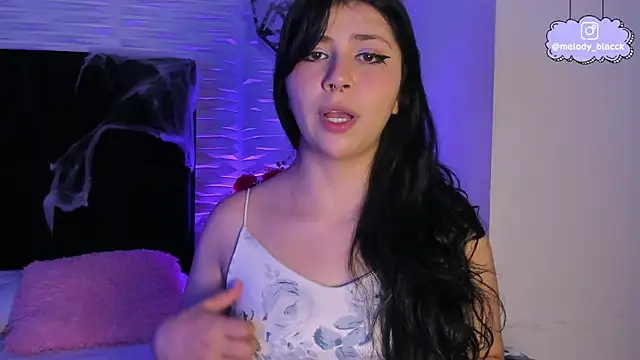 Snapshot of Melody_Black_ chatting on November 3, 2025, 9:16 pm Melody Black online show from November 3, 2025, 9:16 pm