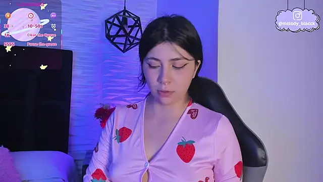 Snapshot of Melody_Black_ chatting on November 27, 2025, 9:17 pm Melody Black online show from November 27, 2025, 9:17 pm