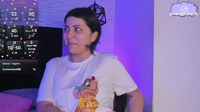 Snapshot of Melody_Black_ chatting on December 2, 2025, 7:53 pm Melody Black online show from December 2, 2025, 7:53 pm