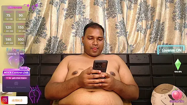 Snapshot of Naughty_Rohan_ chatting on March 1, 2025, 7:51 am Naughty Rohan online show from March 1, 2025, 7:51 am